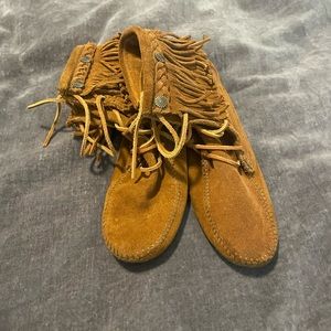 Minnetonka shoes